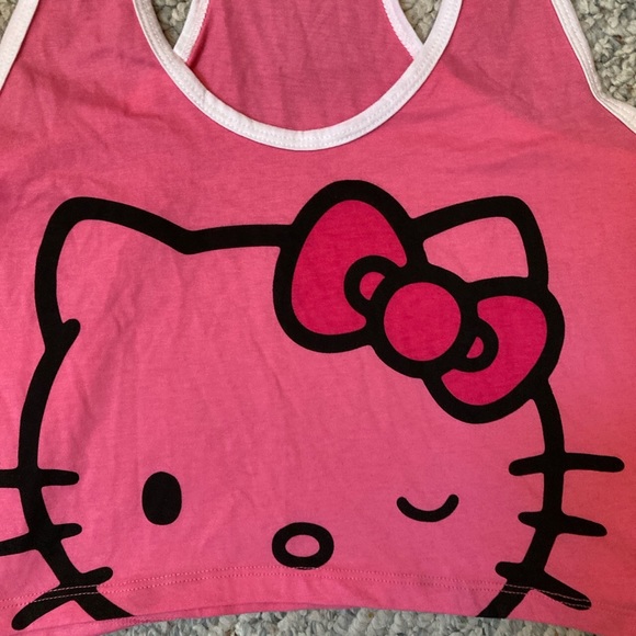 HELLO KITTY crop/tank top - Picture 4 of 4
